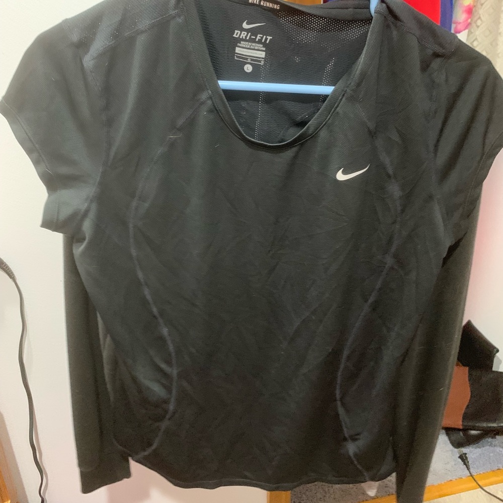 Dry fit Nike tee